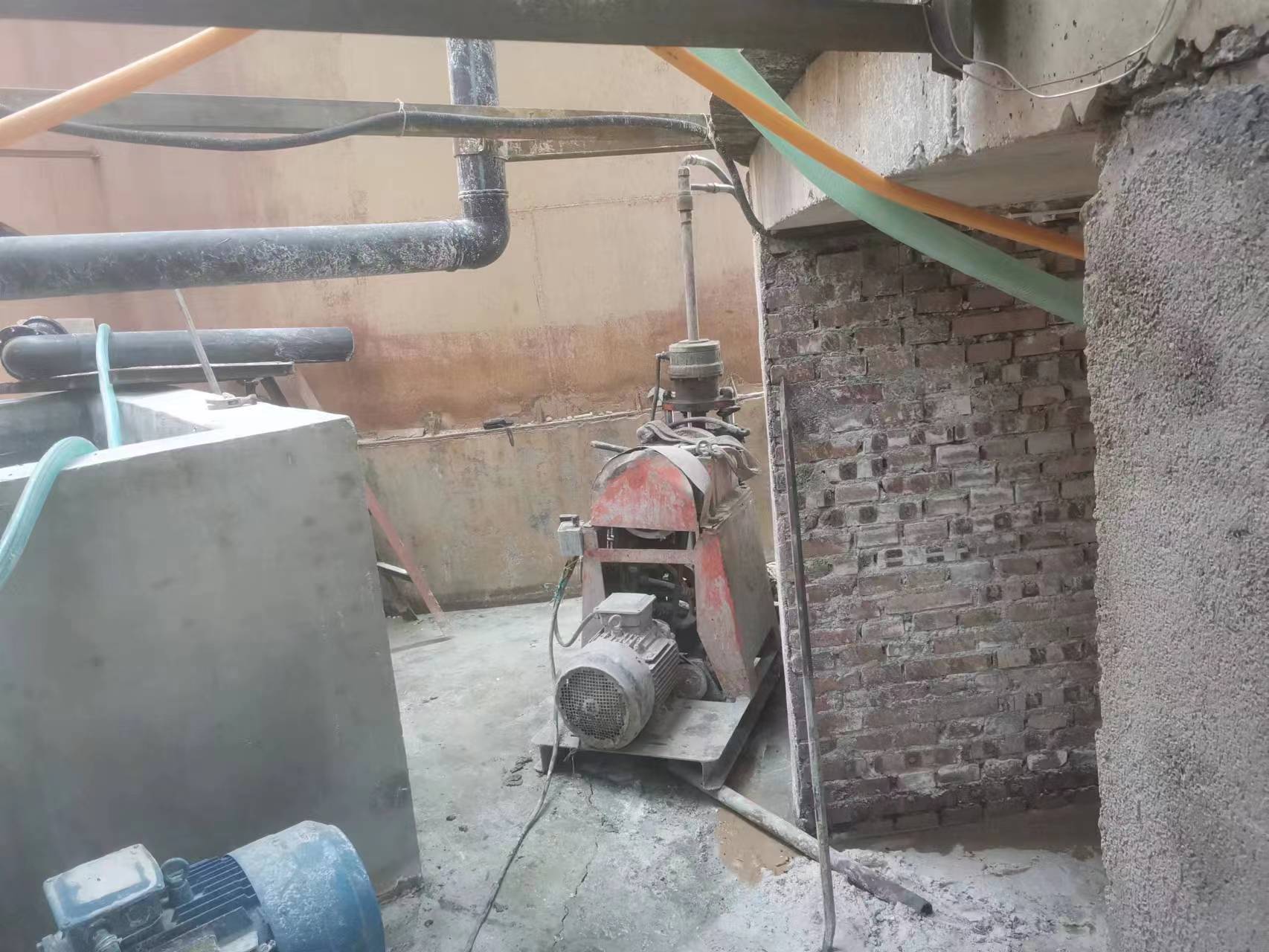 白茅湖农场设备基础注浆